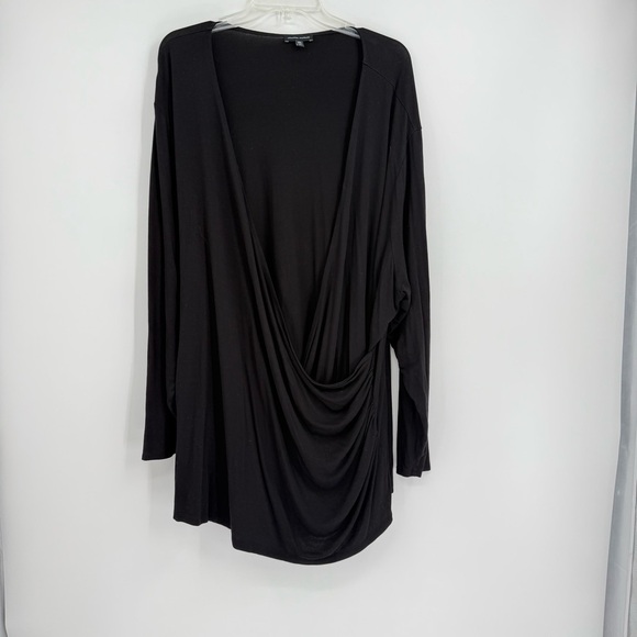 Universal Standard Women’s Ruched surplice Blouse Size 2X Black Long Sleeves - Picture 9 of 9